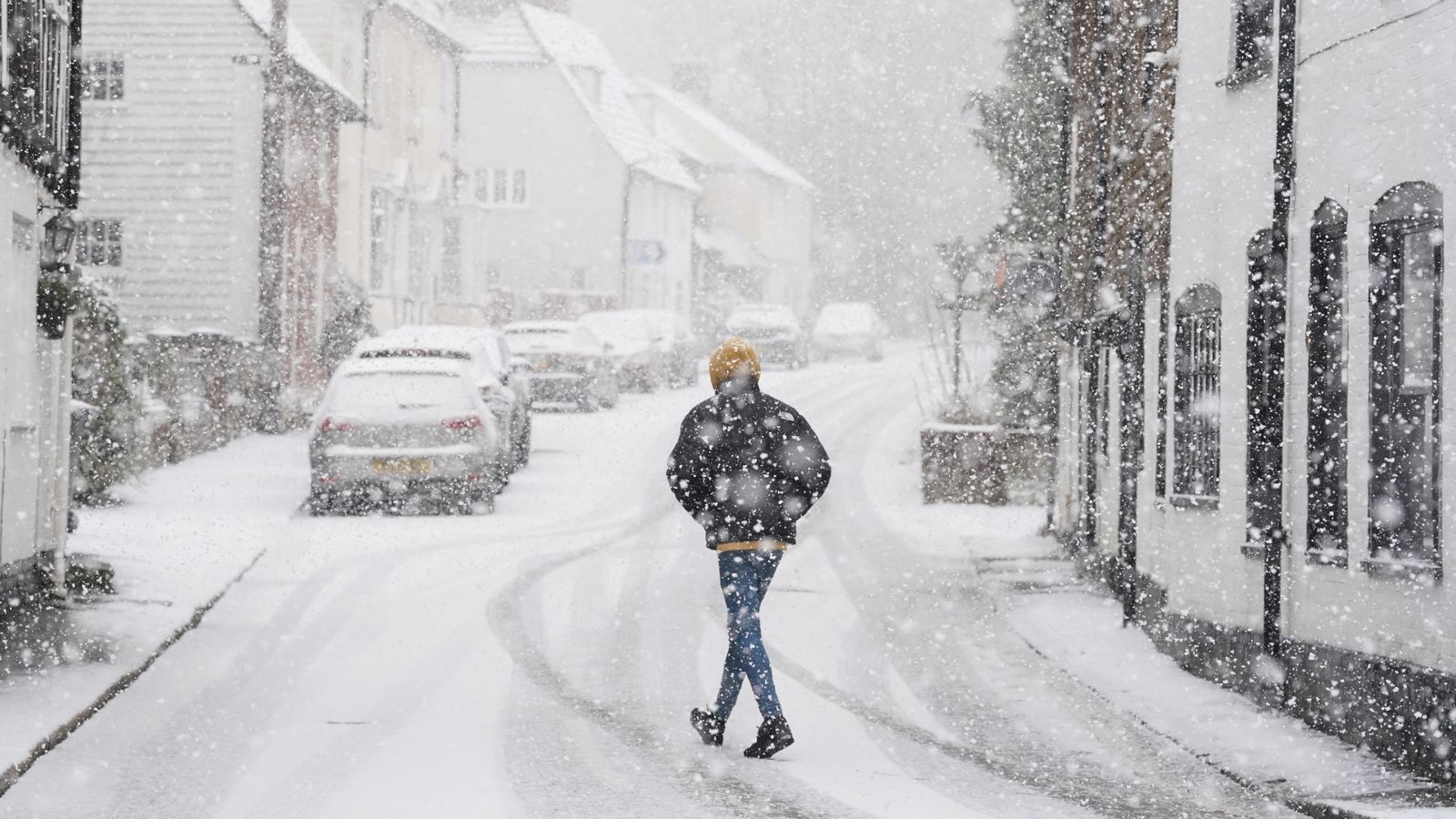 snow and ice warnings have been extended across the uk.